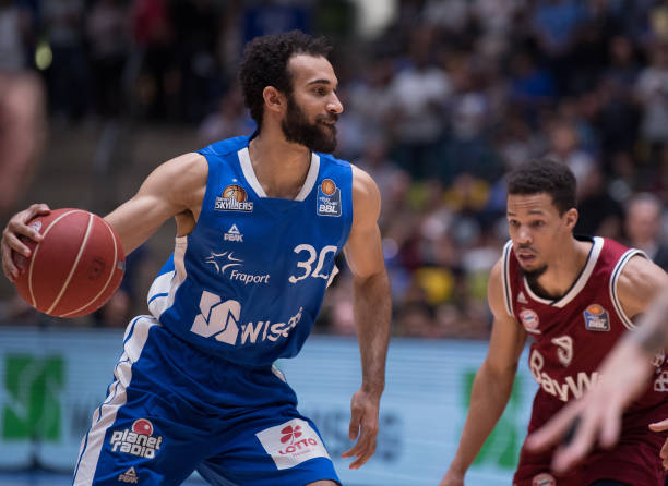 为频繁的交 为频繁的交